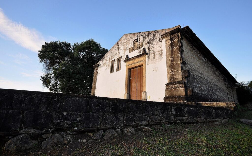 Paredes de pedra da Casa da Pólvora, construção do início do século XVIII
