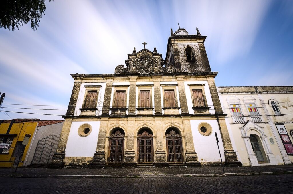 Mosteiro de São Bento: Paz e Tradição em João Pessoa 4 Fachada do Mosteiro de São Bento, em João Pessoa